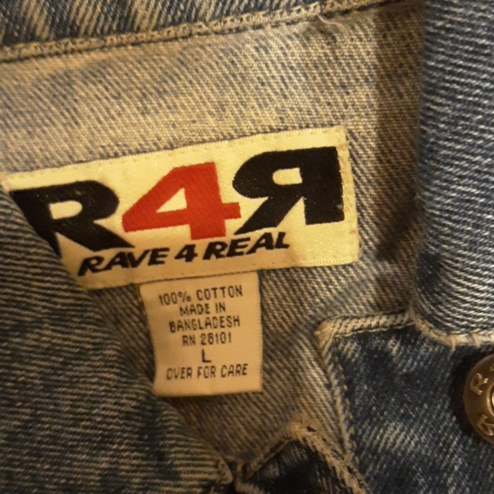Denim jacket - Picture 3 of 4